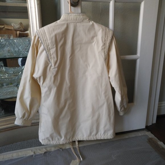 WOMENS CREAM LIGHTWEIGHT JACKET W/ BLUE-GRAY TRIM - Picture 4 of 6